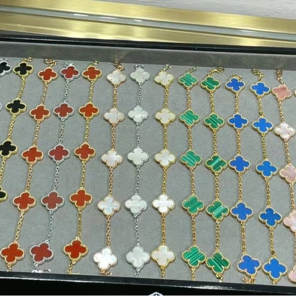 Elegant Multi-Color Clover Necklace